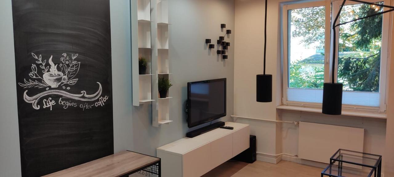 Be My Guest- Fontany Luxury Apartment Metro Wi-Fi Free Parking Zone Varsóvia Exterior foto