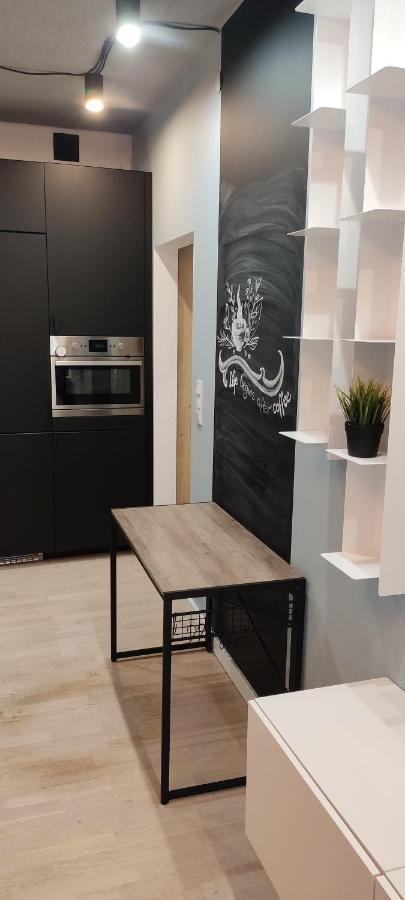 Be My Guest- Fontany Luxury Apartment Metro Wi-Fi Free Parking Zone Varsóvia Exterior foto