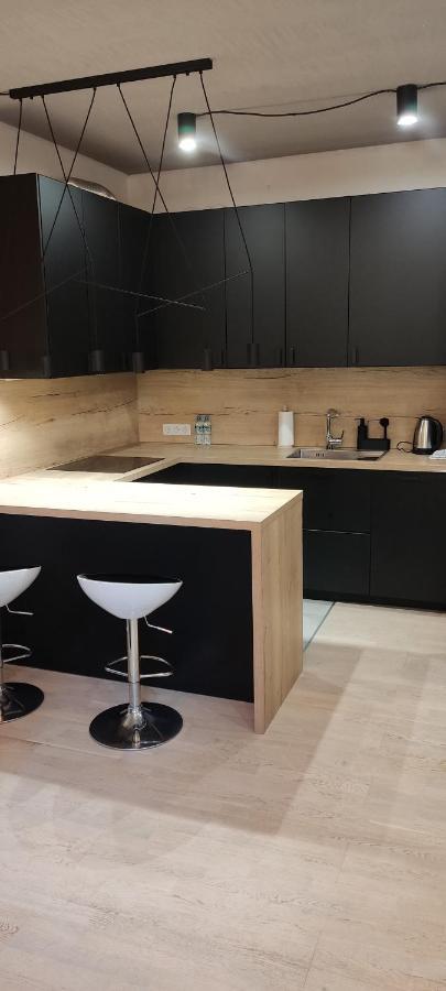 Be My Guest- Fontany Luxury Apartment Metro Wi-Fi Free Parking Zone Varsóvia Exterior foto