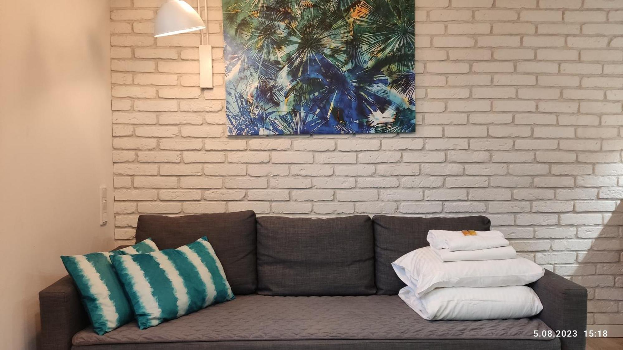 Be My Guest- Fontany Luxury Apartment Metro Wi-Fi Free Parking Zone Varsóvia Exterior foto